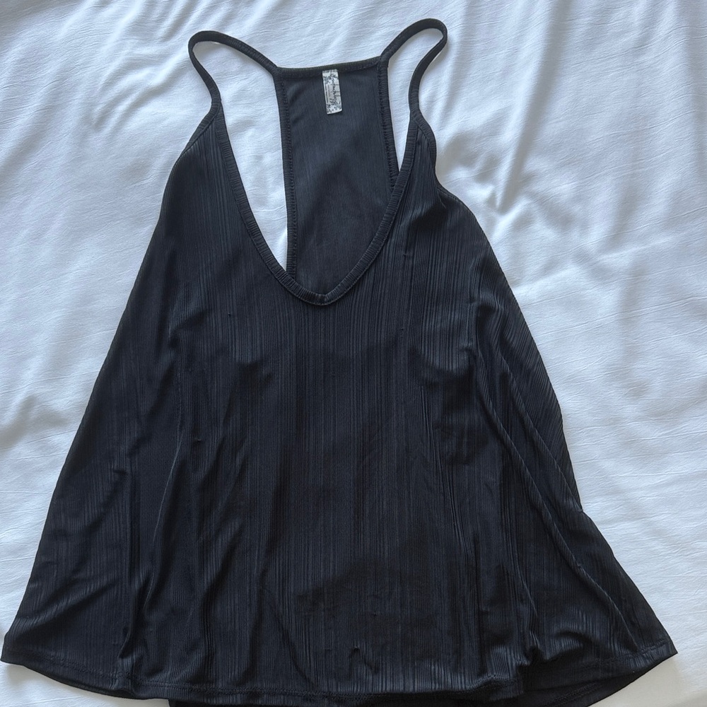 Black Sleeveless Women's Top